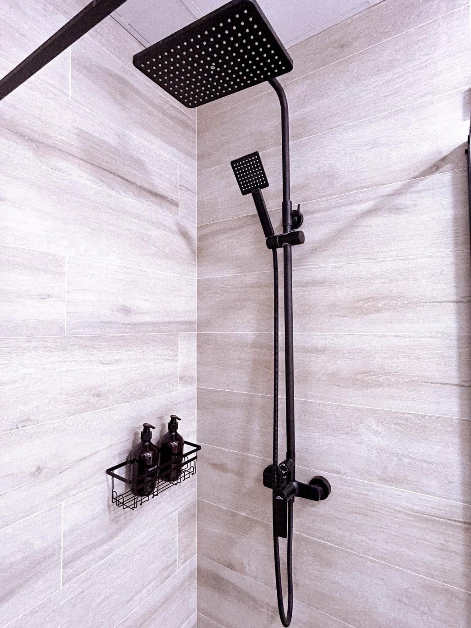 La Brisa Lofts