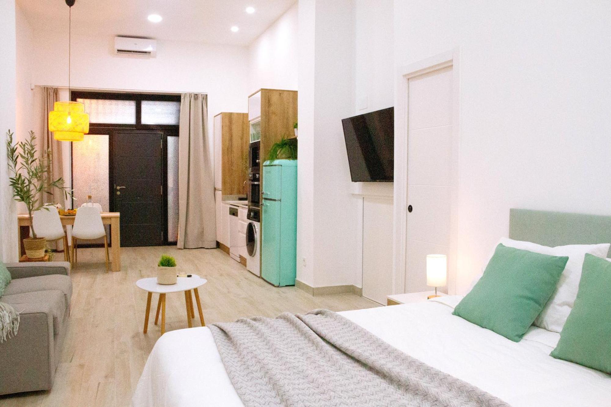 La Brisa Lofts